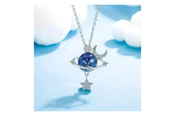 Celebrating Relationships Jewelry Photoshoot 版权图