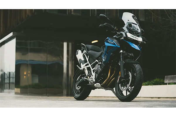 Triumph 凯旋摩托